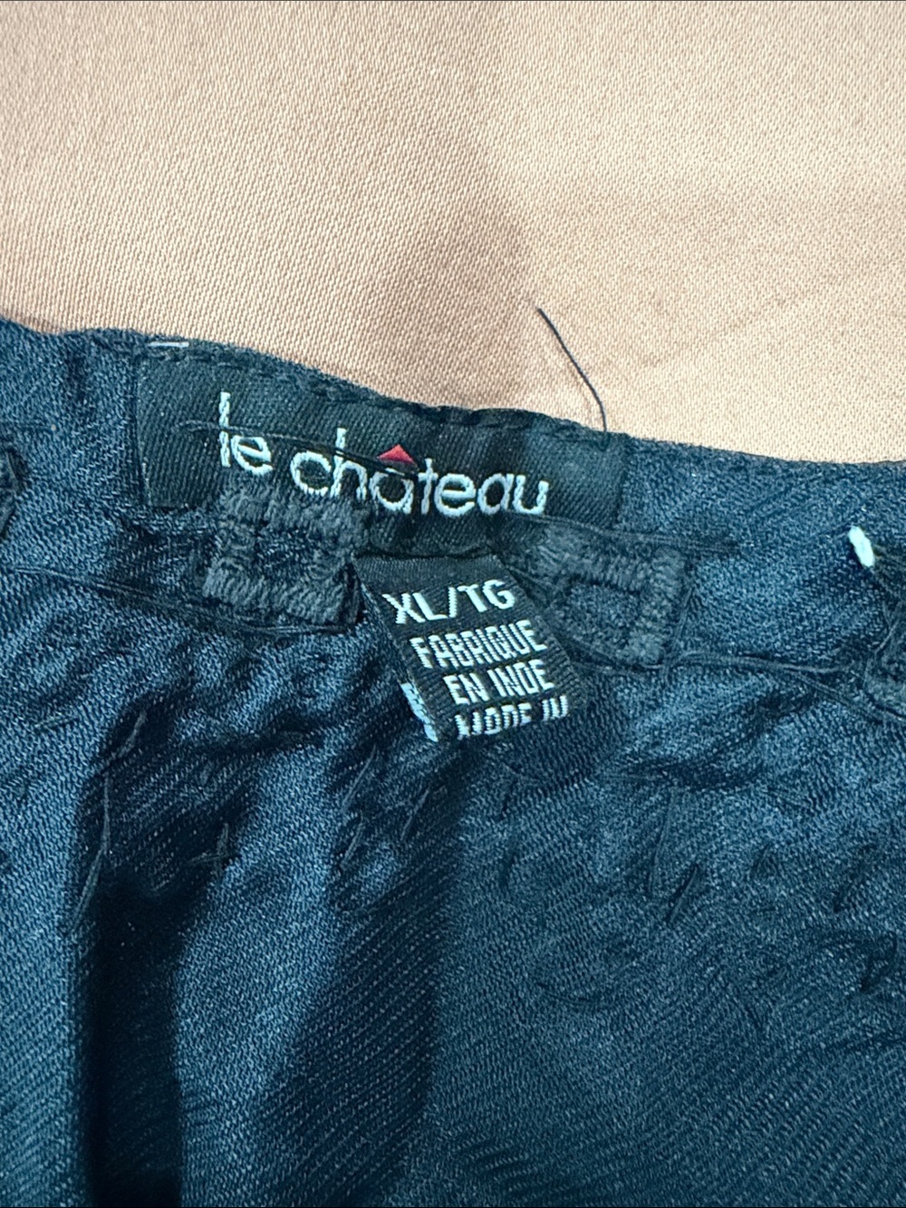 le château Black Embellished Beaded Spaghetti Strap Camisole - Picture 3 of 3